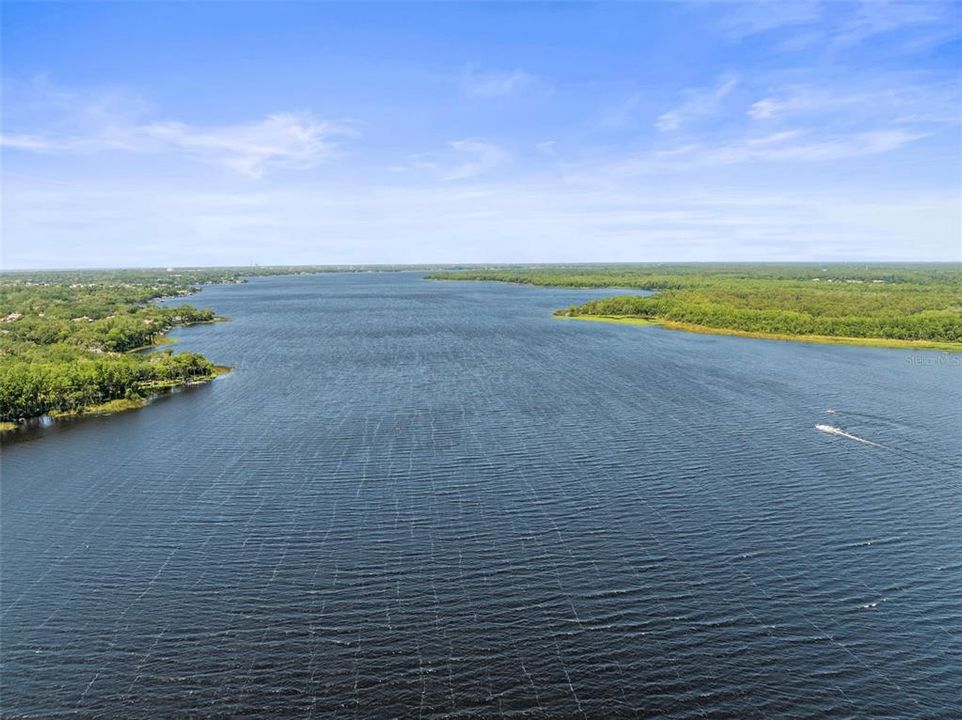 На продажу: $165,000 (1 спален, 1 ванн, 949 Квадратных фут)