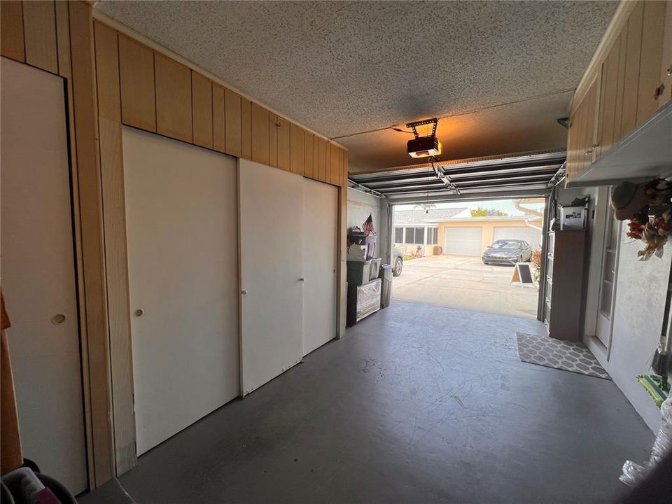 На продажу: $165,000 (1 спален, 1 ванн, 949 Квадратных фут)