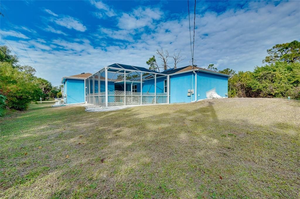 待售: $325,000 (2 贝兹, 2 浴室, 1180 平方英尺)