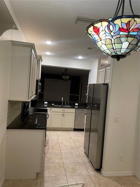 出租: $2,600 (2 贝兹, 2 浴室, 1328 平方英尺)