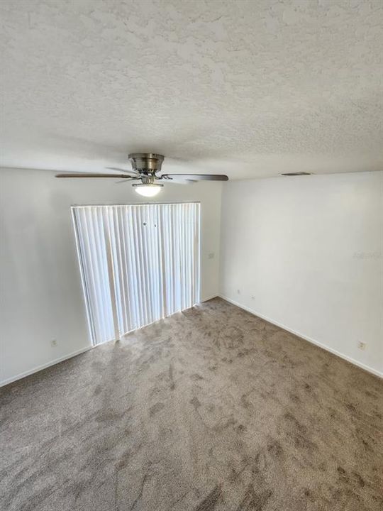 For Sale: $255,000 (3 beds, 2 baths, 1468 Square Feet)