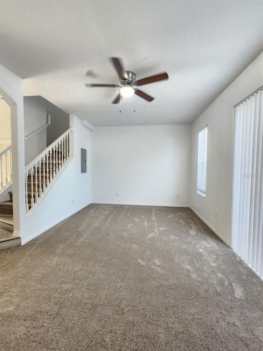 For Sale: $255,000 (3 beds, 2 baths, 1468 Square Feet)