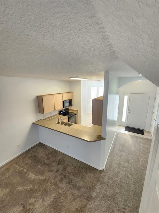 For Sale: $255,000 (3 beds, 2 baths, 1468 Square Feet)