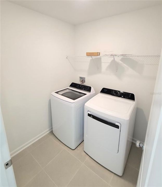 En Renta: $2,200 (4 camas, 2 baños, 1880 Pies cuadrados)