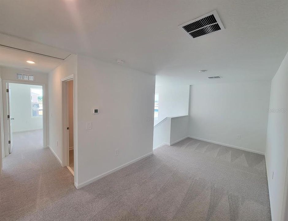 En Renta: $2,200 (4 camas, 2 baños, 1880 Pies cuadrados)