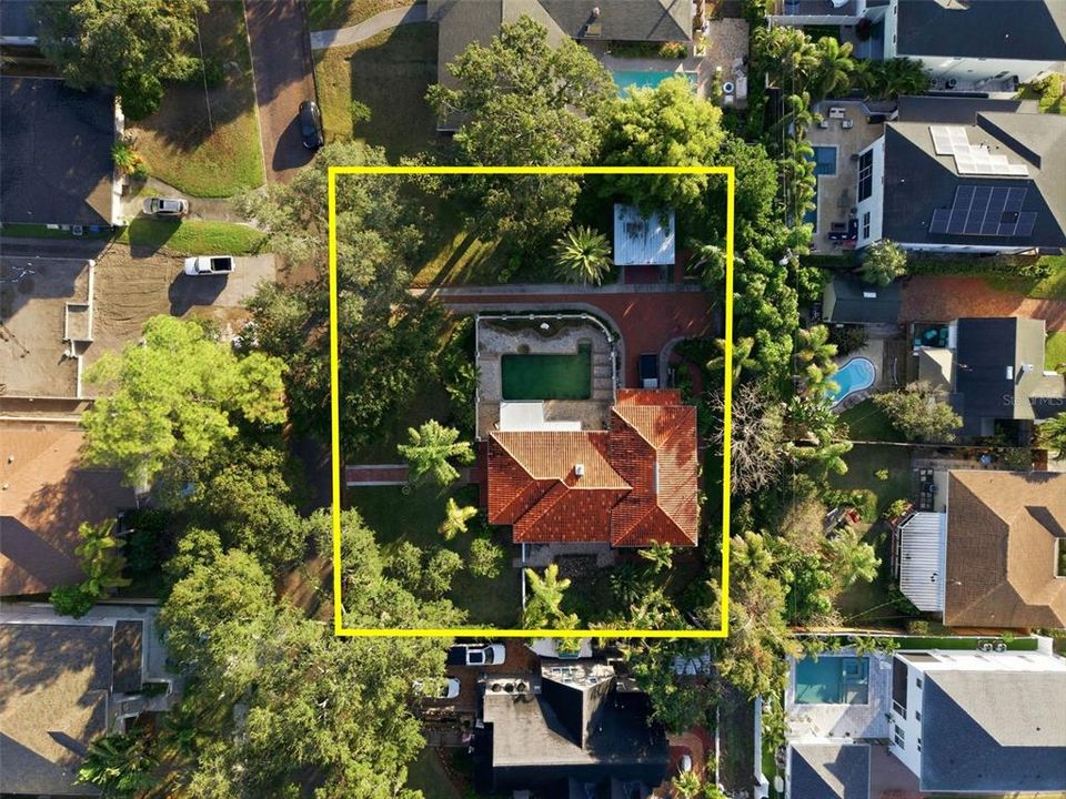 For Sale: $1,400,000 (0.46 acres)