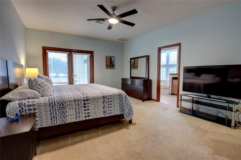 На продажу: $849,900 (4 спален, 3 ванн, 3189 Квадратных фут)