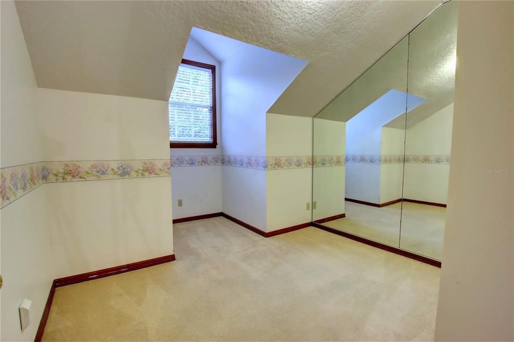 На продажу: $849,900 (4 спален, 3 ванн, 3189 Квадратных фут)