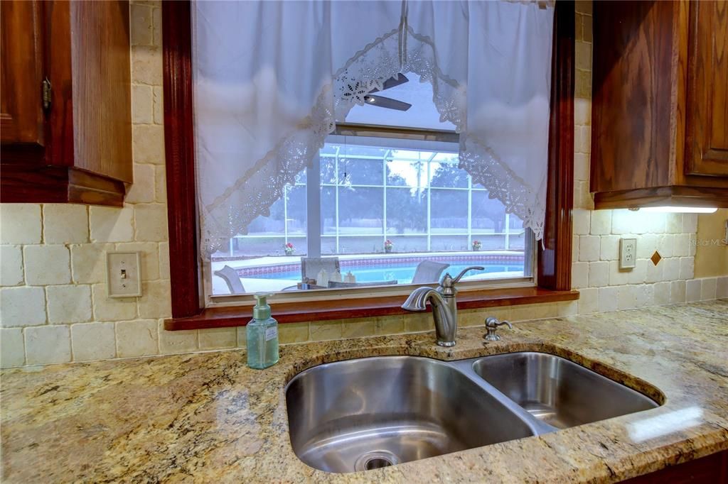 На продажу: $849,900 (4 спален, 3 ванн, 3189 Квадратных фут)