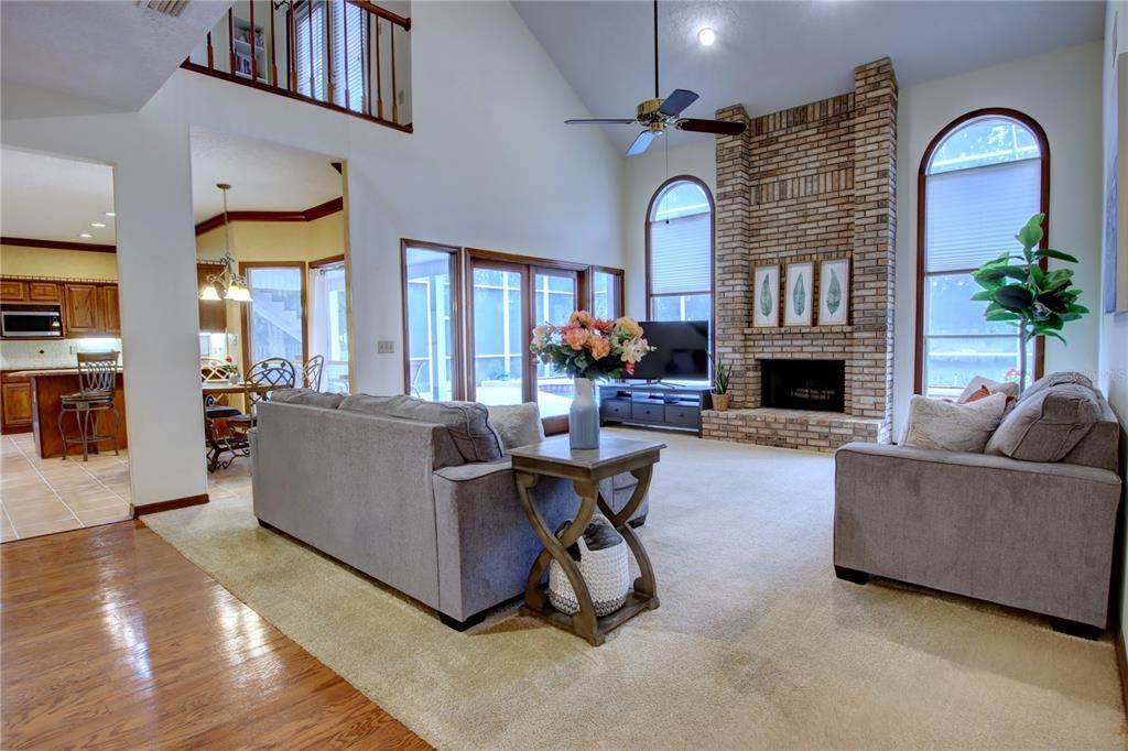 На продажу: $849,900 (4 спален, 3 ванн, 3189 Квадратных фут)