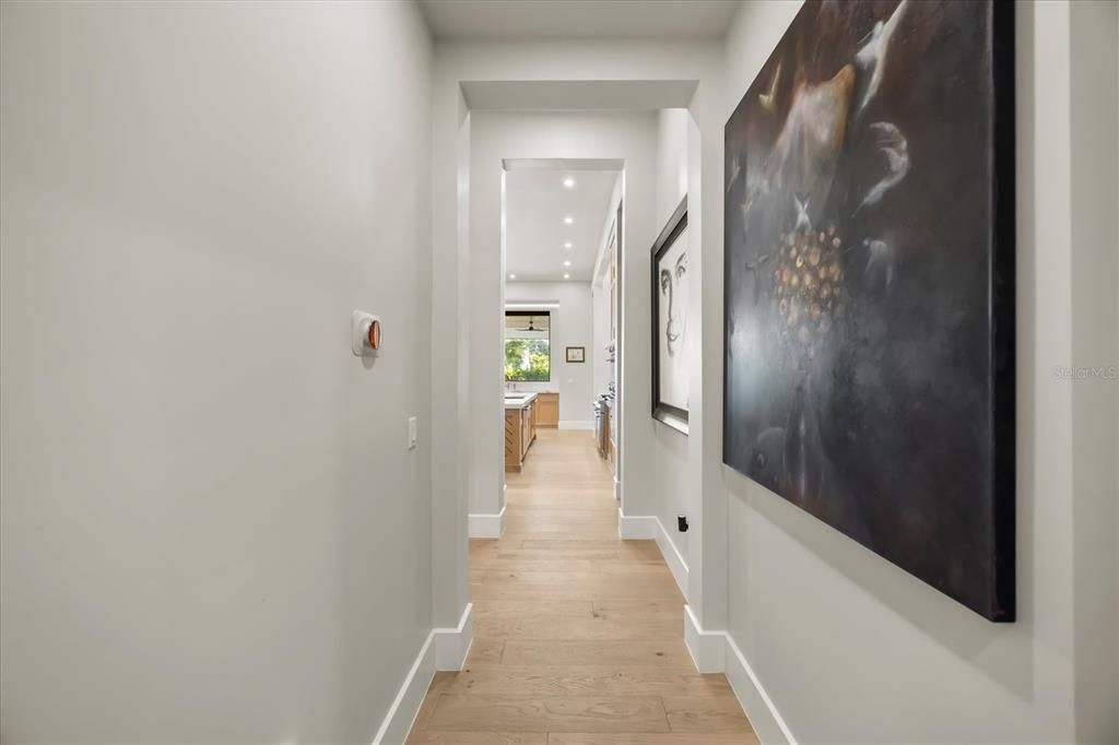 En Venta: $3,995,000 (5 camas, 4 baños, 5772 Pies cuadrados)