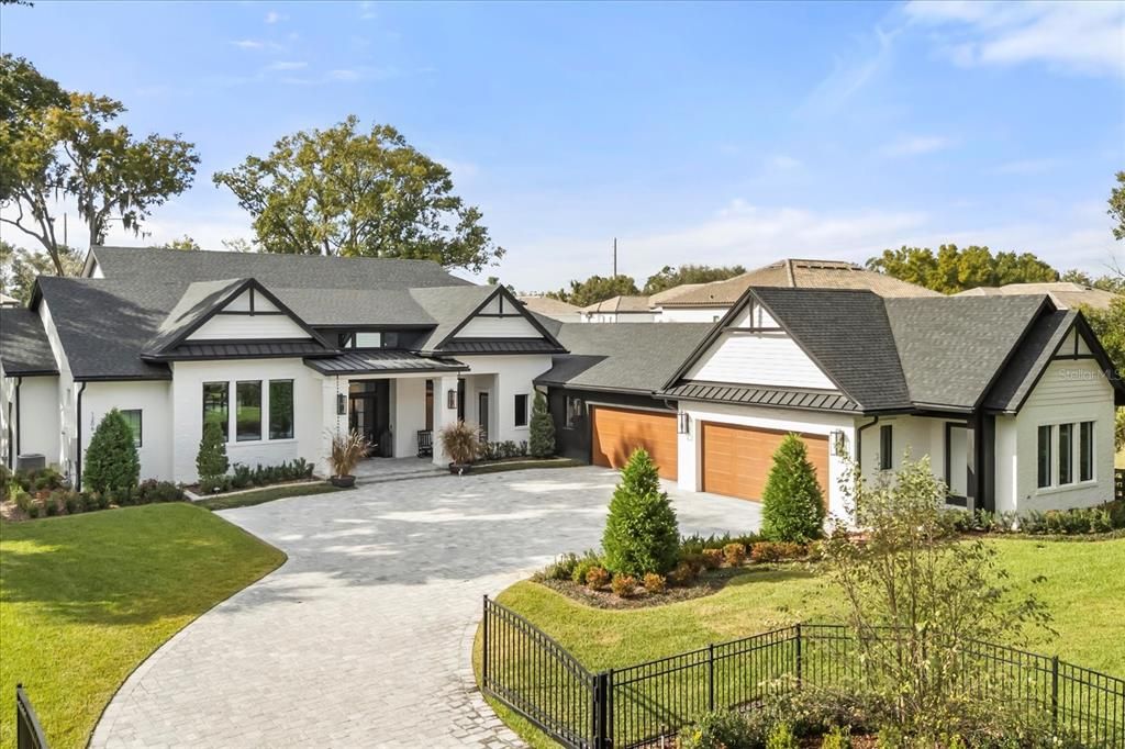 En Venta: $3,995,000 (5 camas, 4 baños, 5772 Pies cuadrados)