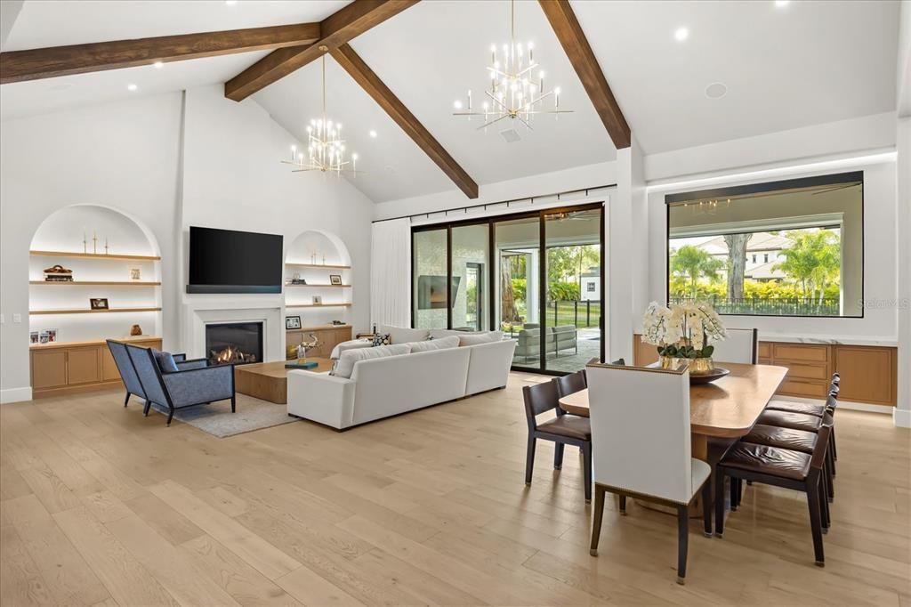 En Venta: $3,995,000 (5 camas, 4 baños, 5772 Pies cuadrados)