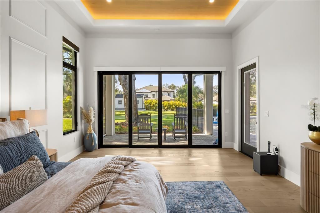 En Venta: $3,995,000 (5 camas, 4 baños, 5772 Pies cuadrados)