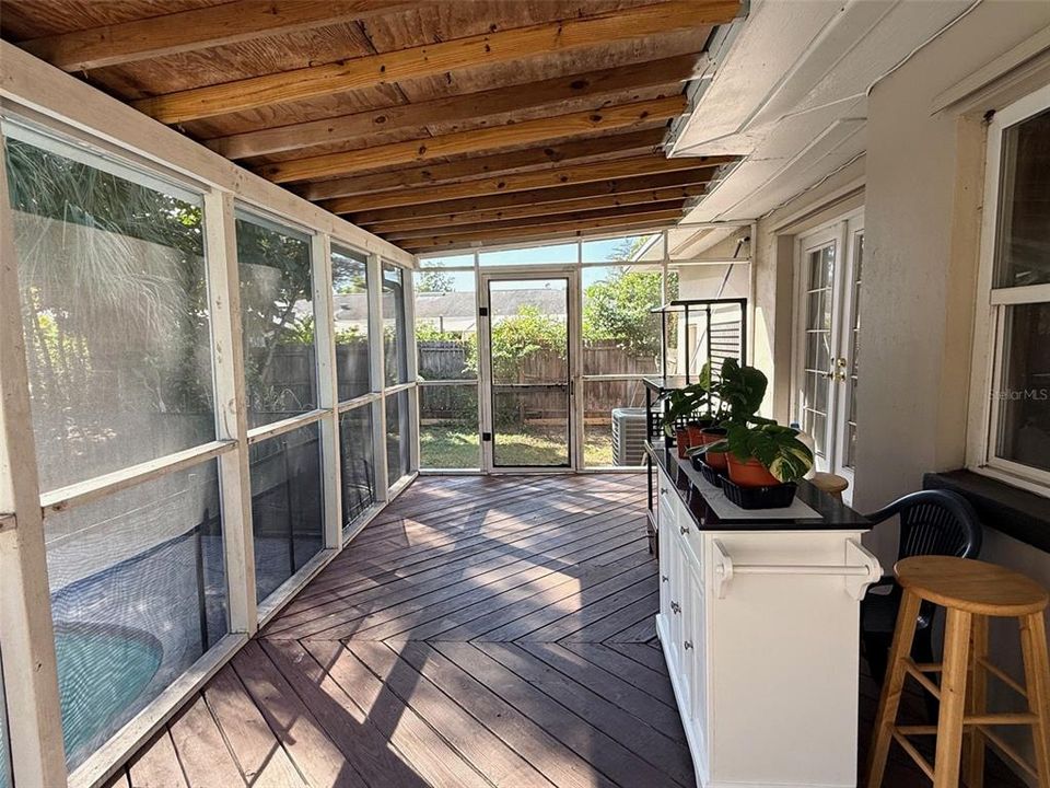 出租: $2,795 (3 贝兹, 2 浴室, 1097 平方英尺)