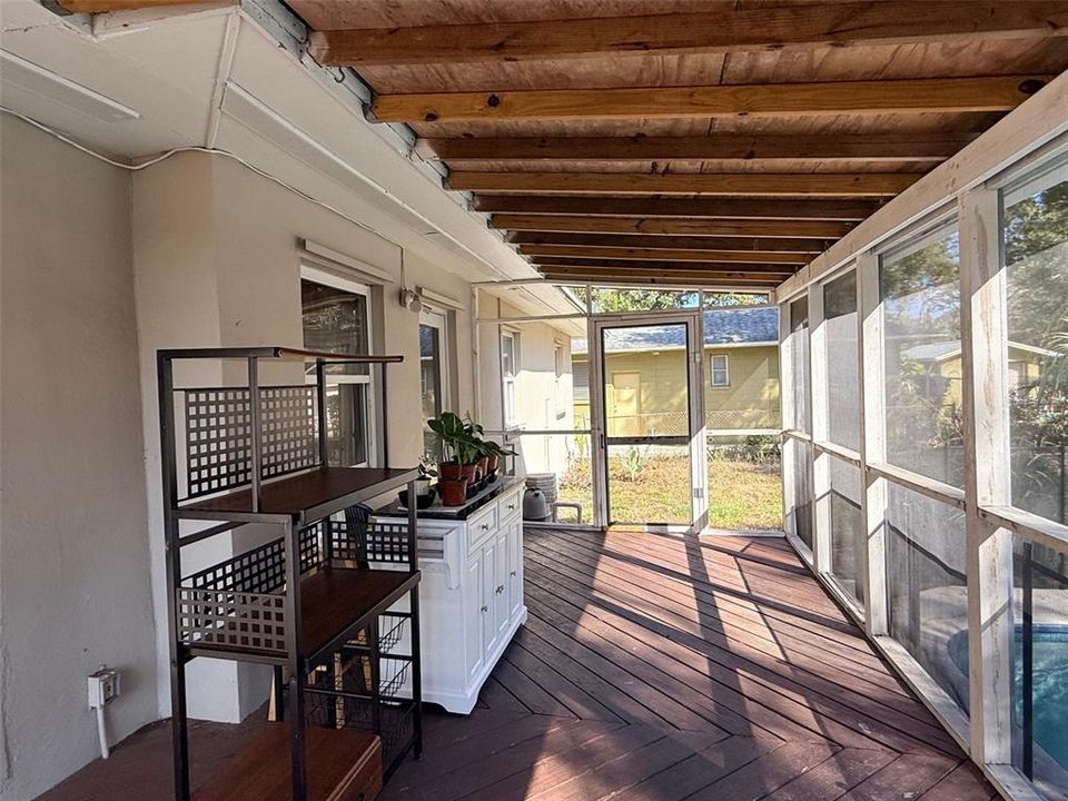 出租: $2,795 (3 贝兹, 2 浴室, 1097 平方英尺)