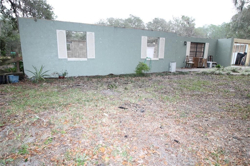 For Sale: $399,900 (3 beds, 2 baths, 1390 Square Feet)