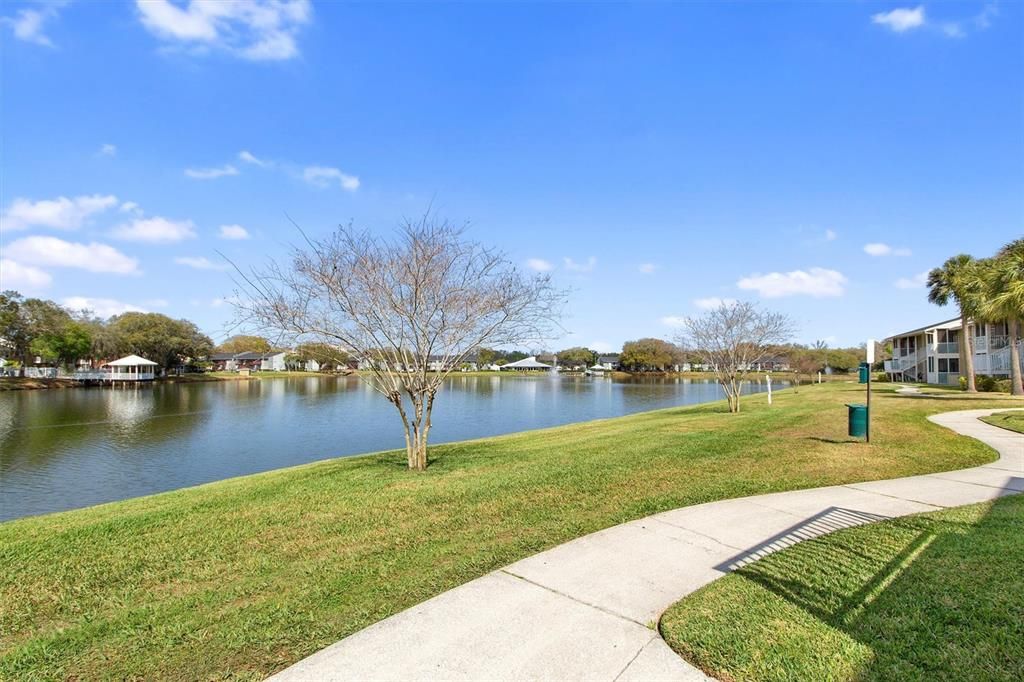 For Sale: $134,950 (1 beds, 1 baths, 598 Square Feet)