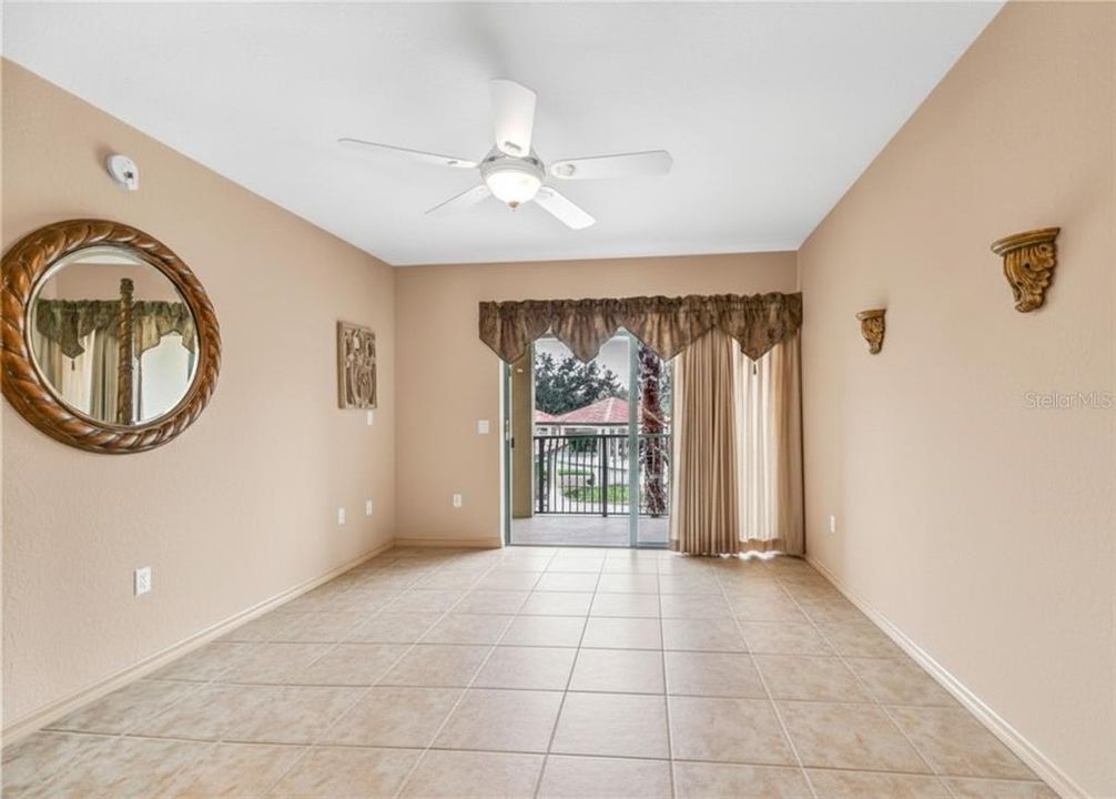 На продажу: $879,000 (3 спален, 3 ванн, 2000 Квадратных фут)