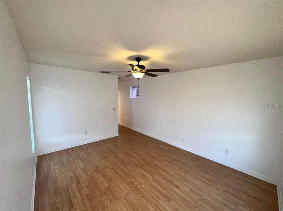 For Sale: $270,000 (3 beds, 2 baths, 1455 Square Feet)