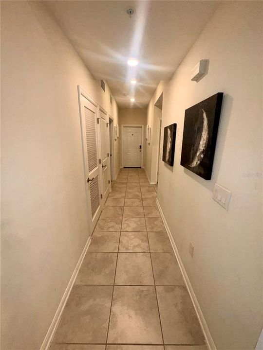 For Rent: $2,500 (2 beds, 2 baths, 1126 Square Feet)