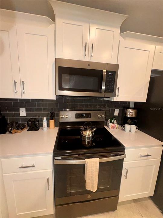 For Rent: $2,500 (2 beds, 2 baths, 1126 Square Feet)