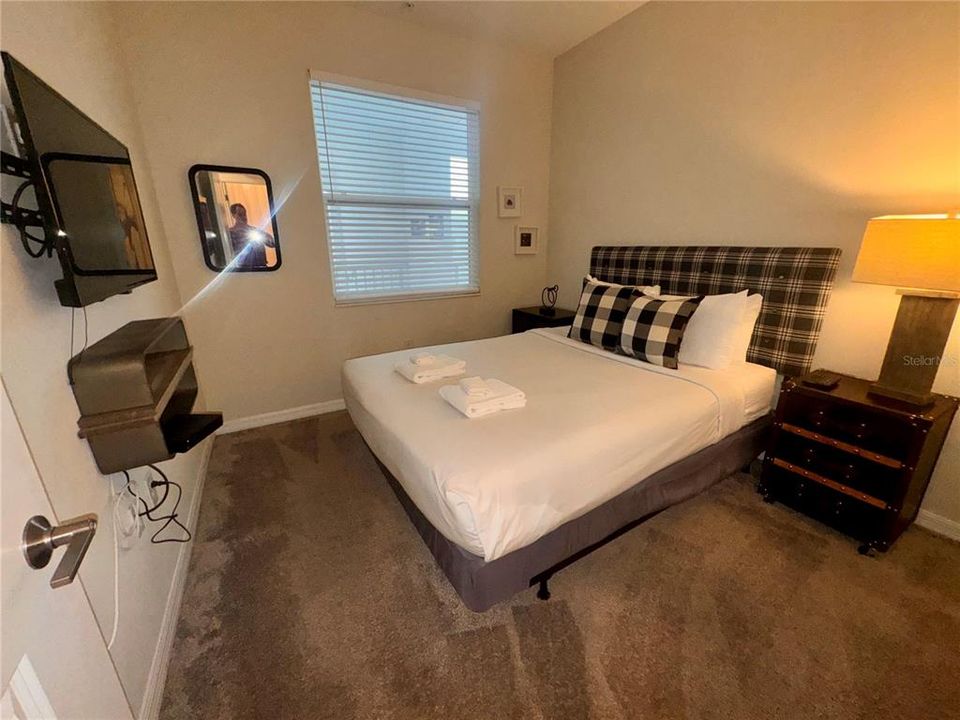 For Rent: $2,500 (2 beds, 2 baths, 1126 Square Feet)