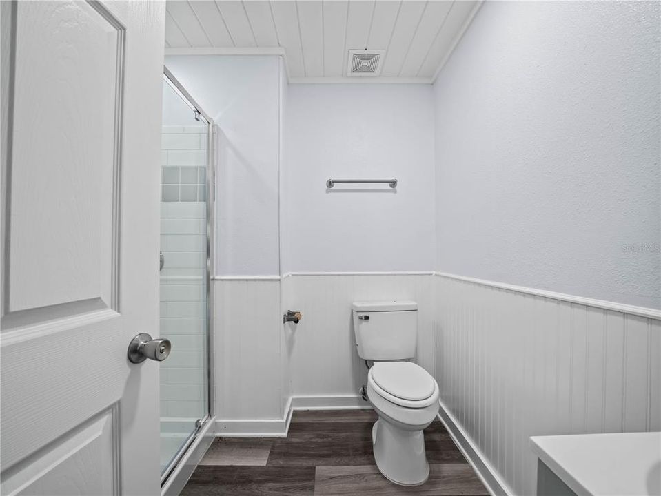 For Sale: $395,000 (3 beds, 2 baths, 1166 Square Feet)