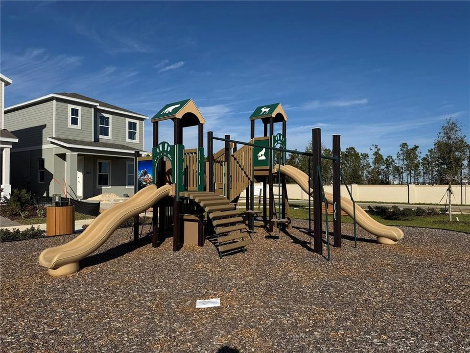 В аренду: $3,190 (4 спален, 3 ванн, 2088 Квадратных фут)