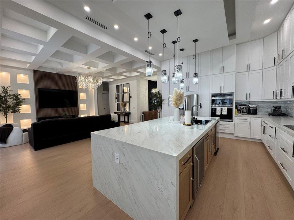 На продажу: $979,900 (5 спален, 4 ванн, 3117 Квадратных фут)