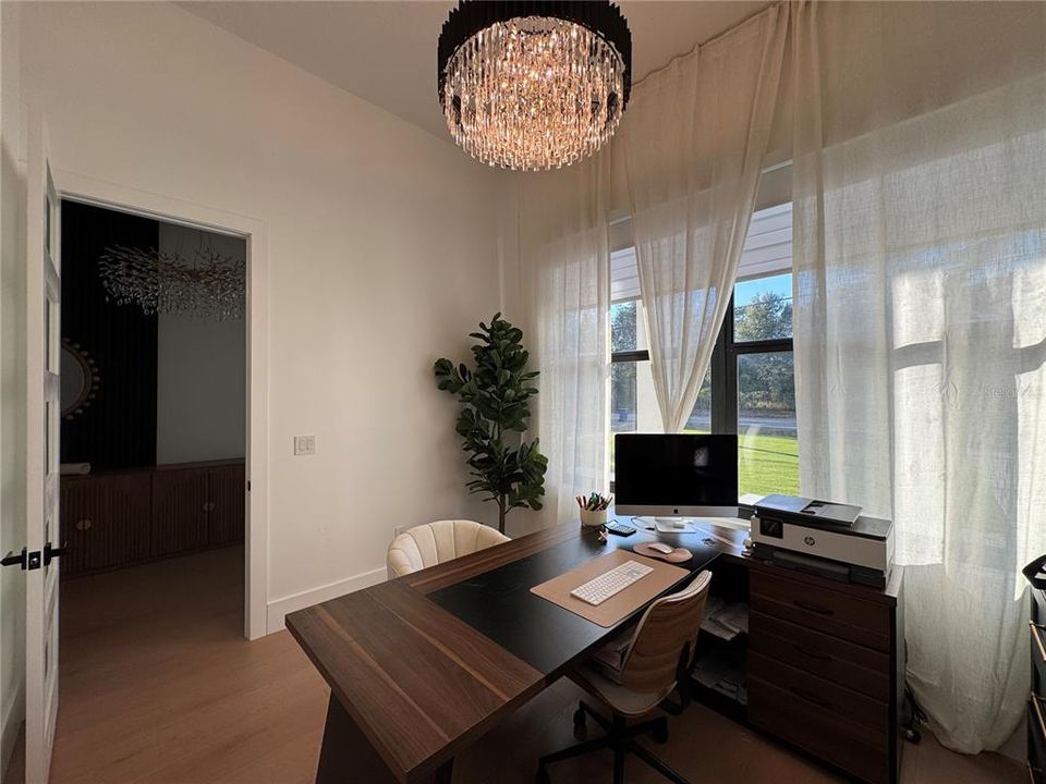 На продажу: $979,900 (5 спален, 4 ванн, 3117 Квадратных фут)