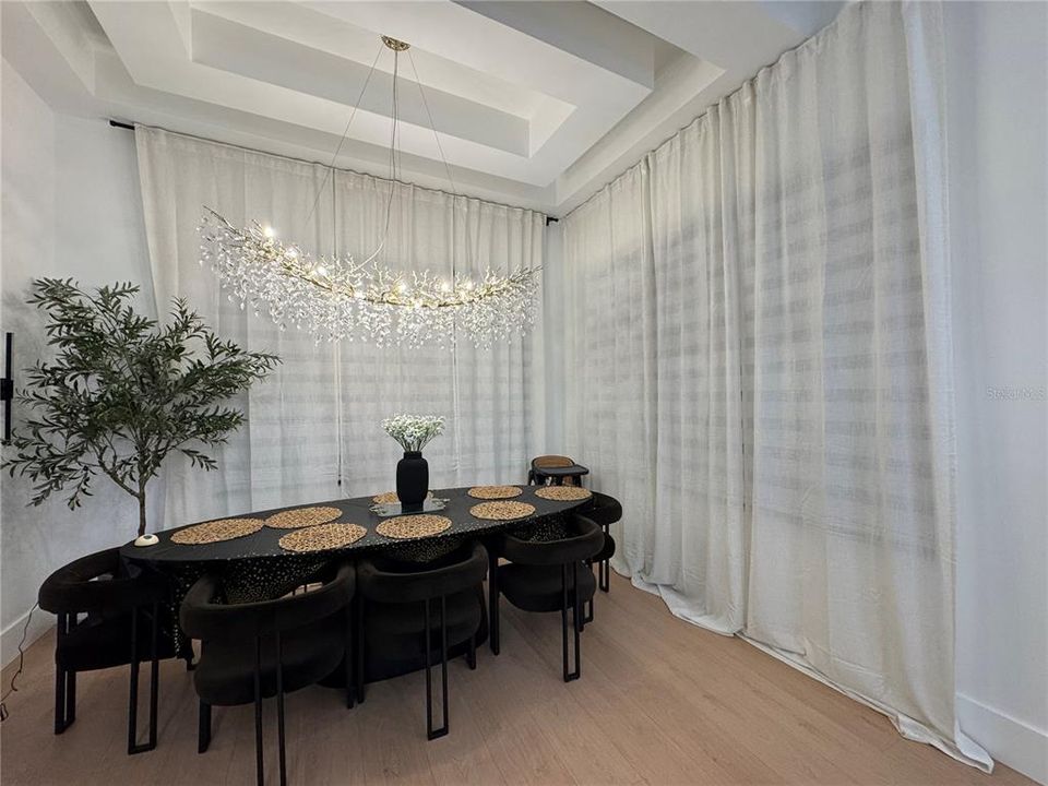 На продажу: $979,900 (5 спален, 4 ванн, 3117 Квадратных фут)