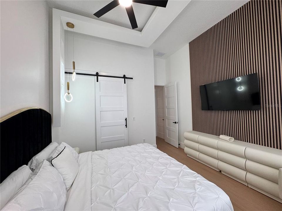 На продажу: $979,900 (5 спален, 4 ванн, 3117 Квадратных фут)