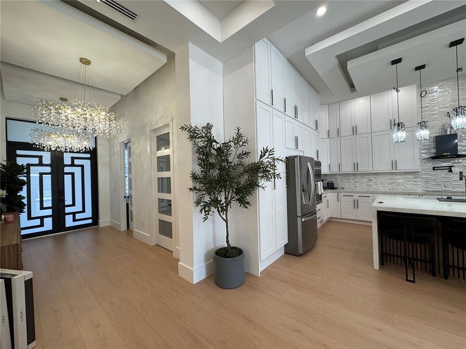 На продажу: $979,900 (5 спален, 4 ванн, 3117 Квадратных фут)