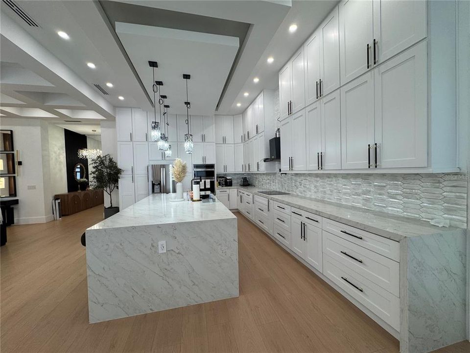 На продажу: $979,900 (5 спален, 4 ванн, 3117 Квадратных фут)