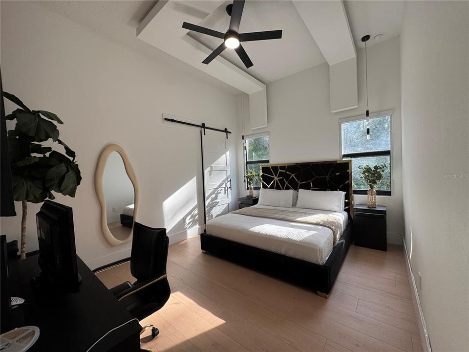 На продажу: $979,900 (5 спален, 4 ванн, 3117 Квадратных фут)