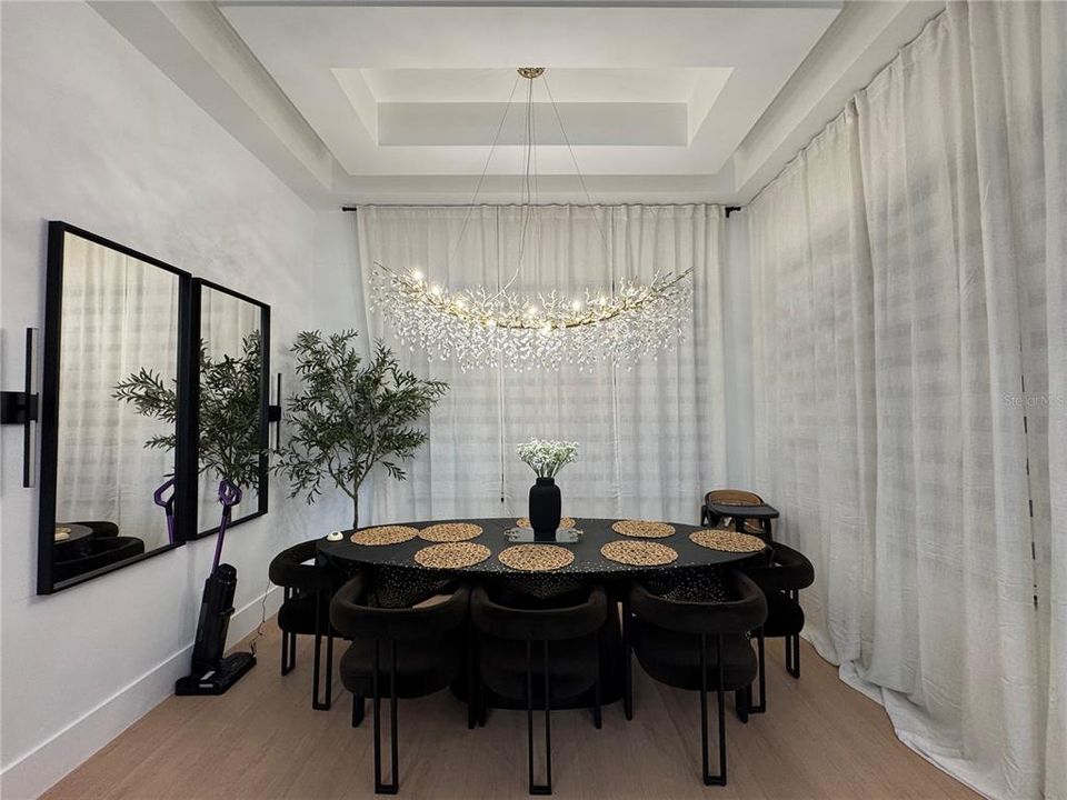 На продажу: $979,900 (5 спален, 4 ванн, 3117 Квадратных фут)