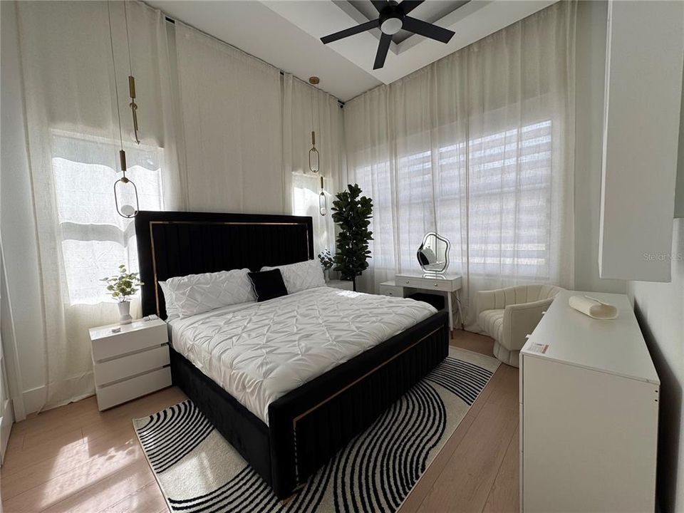 На продажу: $979,900 (5 спален, 4 ванн, 3117 Квадратных фут)