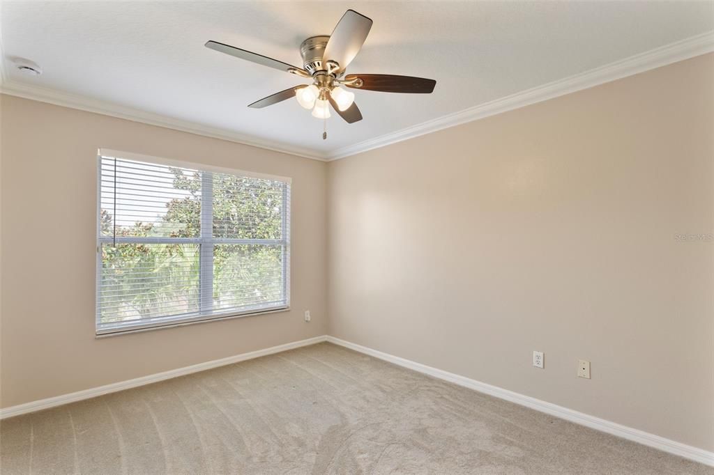 На продажу: $365,000 (3 спален, 2 ванн, 1951 Квадратных фут)