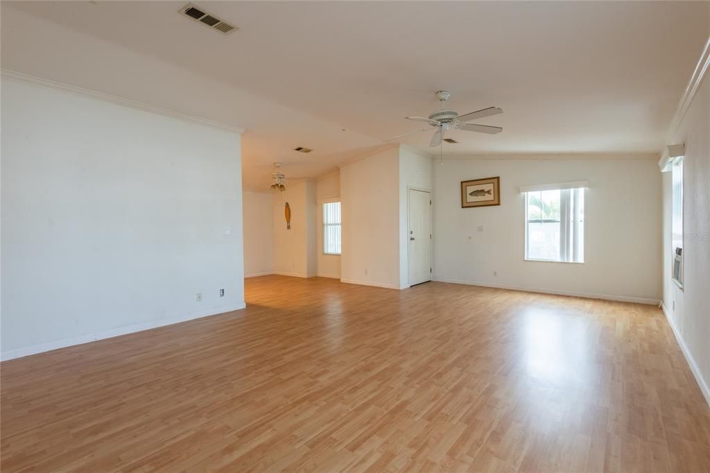 En Venta: $200,000 (3 camas, 2 baños, 1277 Pies cuadrados)