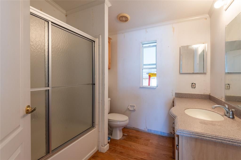 En Venta: $200,000 (3 camas, 2 baños, 1277 Pies cuadrados)