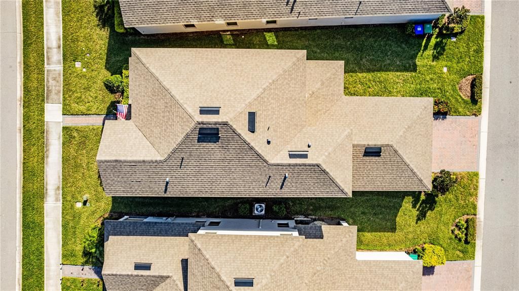 En Venta: $618,999 (4 camas, 3 baños, 2298 Pies cuadrados)