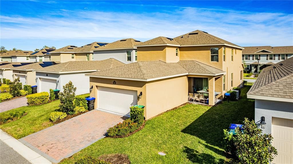 En Venta: $618,999 (4 camas, 3 baños, 2298 Pies cuadrados)