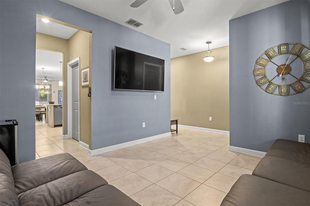 For Sale: $530,000 (5 beds, 4 baths, 3809 Square Feet)