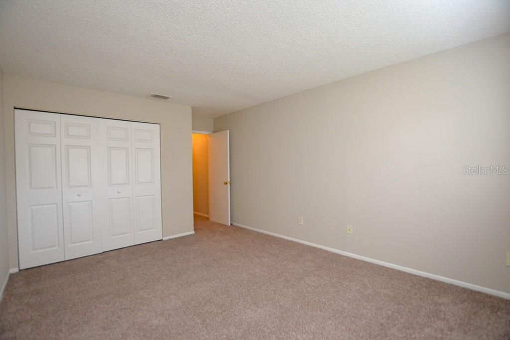 待售: $130,000 (2 贝兹, 2 浴室, 1126 平方英尺)