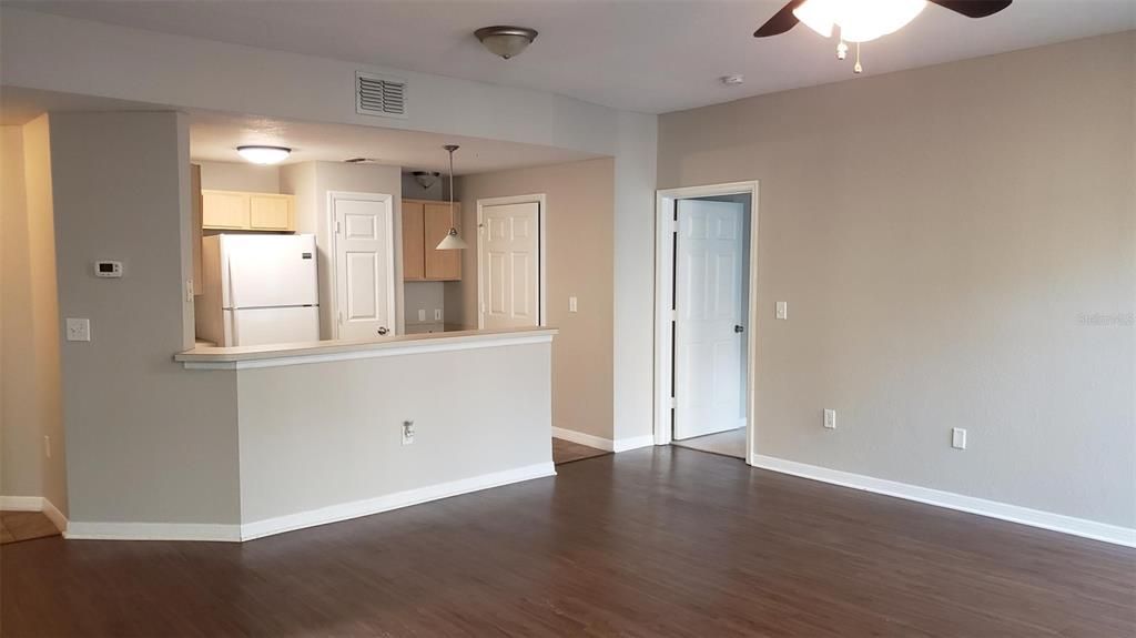 В аренду: $1,495 (2 спален, 2 ванн, 1031 Квадратных фут)