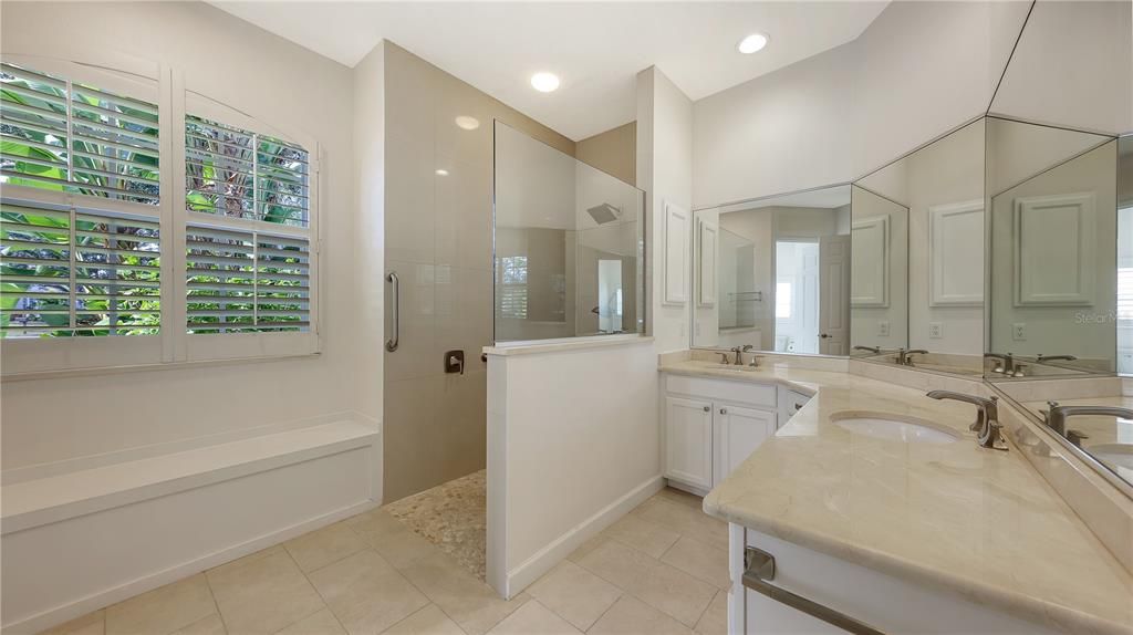 For Sale: $749,900 (4 beds, 3 baths, 2859 Square Feet)