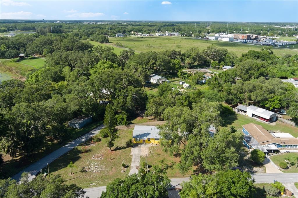 待售: $219,000 (2 贝兹, 2 浴室, 1420 平方英尺)