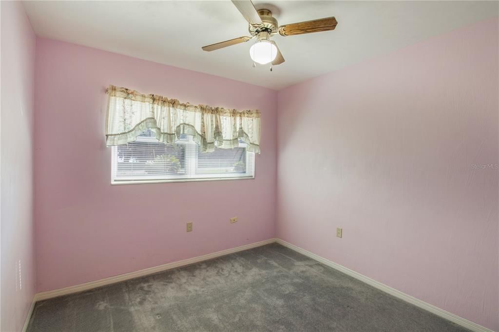 待售: $219,000 (2 贝兹, 2 浴室, 1420 平方英尺)