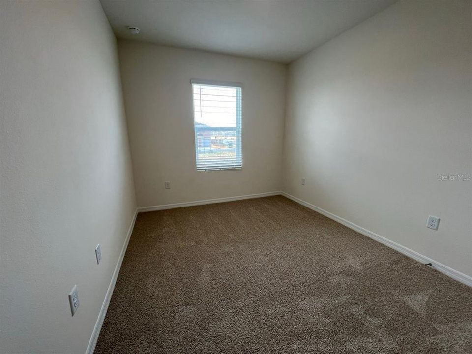 For Rent: $2,000 (3 beds, 2 baths, 1463 Square Feet)